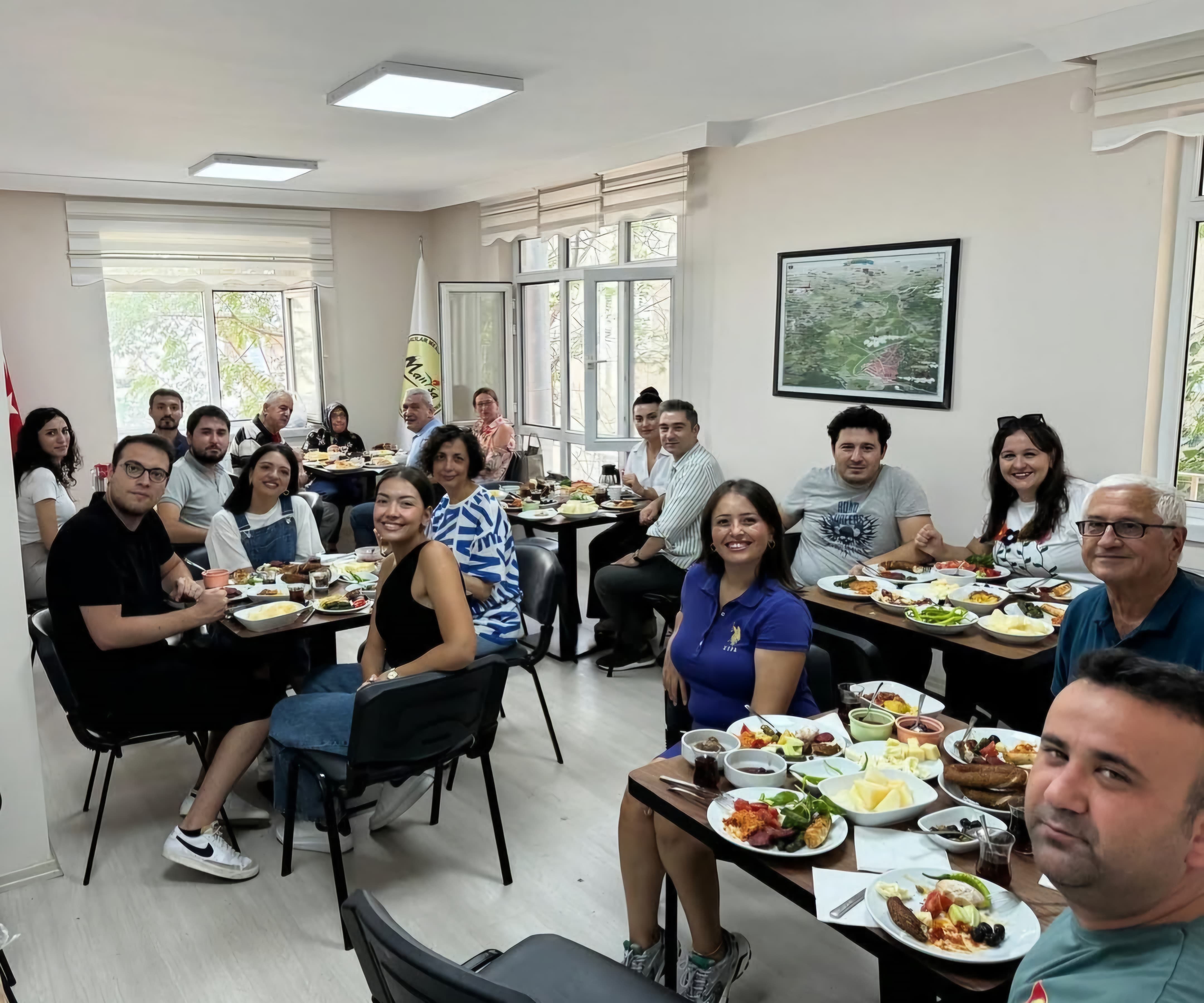 Dernek Yönetim Kurulu Aile Kahvaltısı