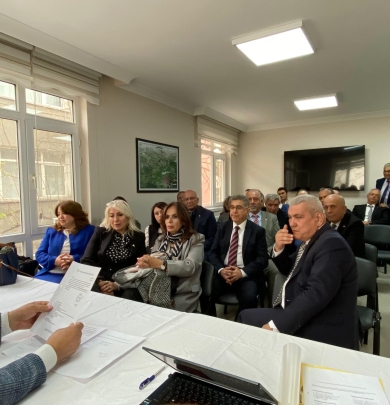 Manisa Dernekleri Federasyonu'nda Recep Gezinti Güven Tazeledi