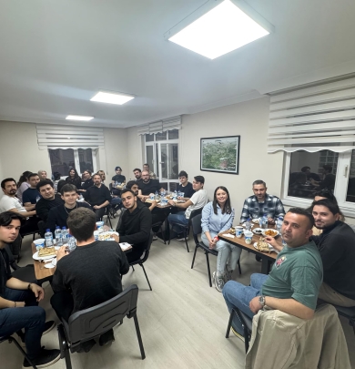 Öğrencilerimizle Derneğimizde İftar Programında Buluştuk