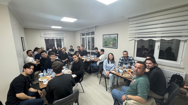 Öğrencilerimizle Derneğimizde İftar Programında Buluştuk